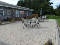 Mile Inn Motel Hotels in Bruce County