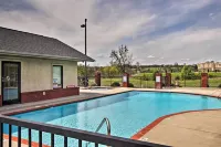 Sevierville Resort Retreat ~ 2 Mi to Pigeon Forge! - ห้องครัว