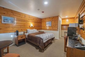 Captain's Choice Motel