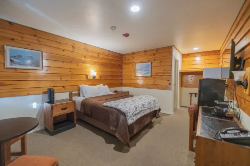 Captain's Choice Motel - Motel
