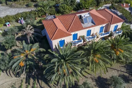 Casa Kounopetra Отели в г. Кефалиния