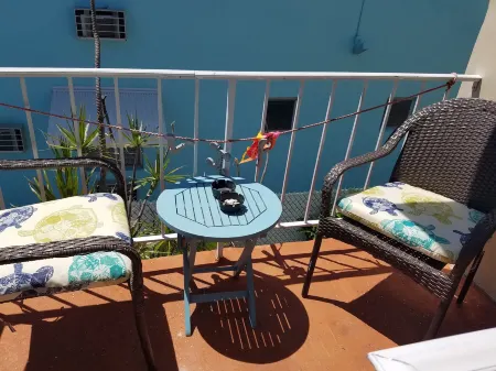 Ashley Brooke Beach Resort Отели рядом с достопримечательностью «Парк Дирфилд Айленд»