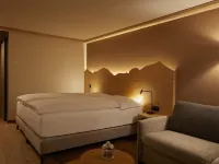 Hotel Alpenland Hotels in Lauenen
