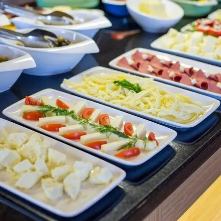 Derya Hotel