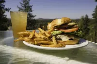 Lake Shastina Golf Resort Hotels in Weed