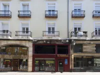 Hostal la Numantina Hotels near Calle San Juan
