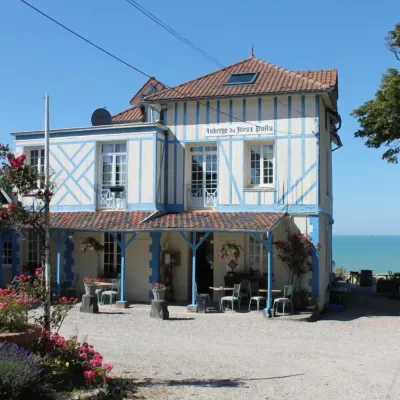 Auberge du Vieux Puits - Bãi đậu xe