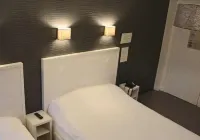 Auberge la Fontaine Hotels in Aubigny-sur-Nère