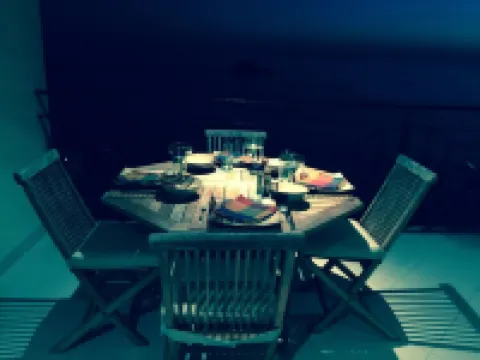 10th Floor Beachfront Luxury Condo Bayview Grand