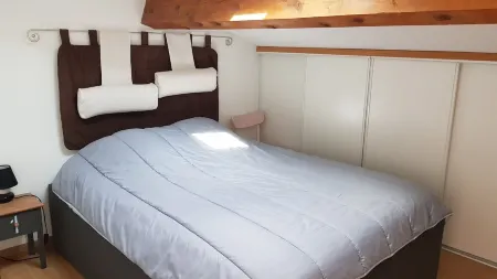 Comfortable air-conditioned house near the sea Отели в г. Пор-ла-Нувель