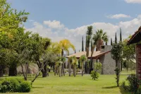 Vid de Luna Hotels in Atotonilco