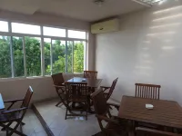 Caribbean Inn and Suites - Bữa sáng