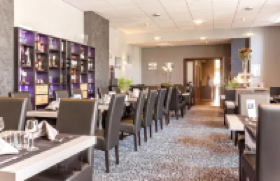 Hôtel Restaurant de l'Ecu Hotels in Jonzac