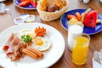 Pinnacle Grand Jomtien Resort and Beach Club - breakfast