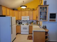 WALK TO DOWNTOWN & OLD MILL-1 BLOCK TO THE RIVER-MODERN/ATTRACTIVE 1 BDR  SUITE