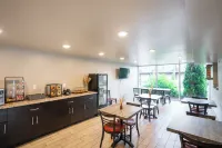 The Beaucatcher, a Boutique Motel