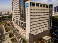 Ibis Budget São Bernardo do Campo Hotels near Matrix Square