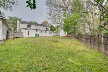 Spacious Norcross Home ~ 21 Mi to Downtown Atlanta