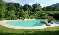 Domaine Véga Hotels in Anla