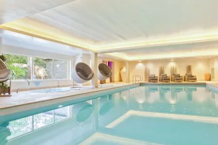 Ambleside Salutation Hotel  Spa, BW Premier Collection Отели рядом с достопримечательностью «Уиндермир»