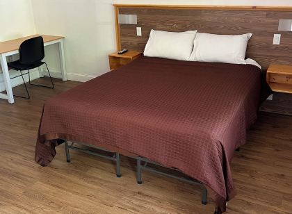 Cadet Motel