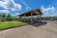Budgetel Inn and Suites
