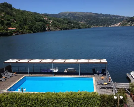 Douro Hotel Porto Antigo Hotels in Cinfaes