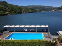 Douro Hotel Porto Antigo Hotels in Anreade
