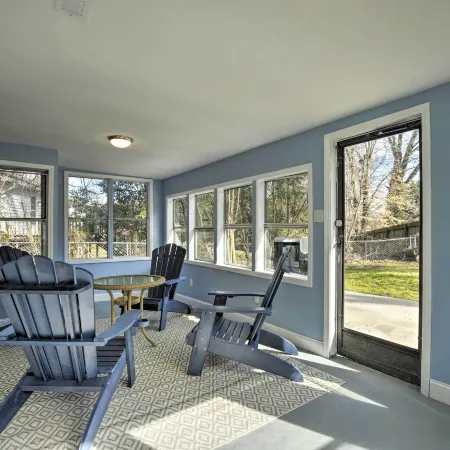 Sunny Family Home, 3 Mi to High Point Market!