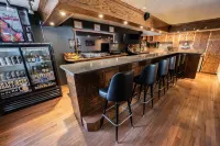 Clover Creek Inn Hotel di Montpelier