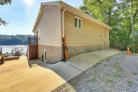 Lewis Smith Lake Retreat w/ Dock & Deck! - 3-Star