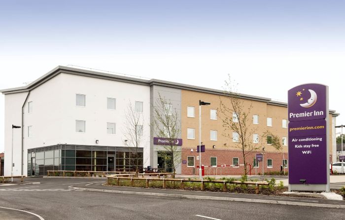 Premier Inn Dudley Town Centre