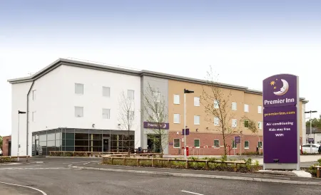 Premier Inn Dudley Town Centre Отели рядом с достопримечательностью «Заказник Котуолл Энд Локал»