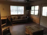 Cabin #4 at Snug Harbor Cabins Lake Eufaula, OK
