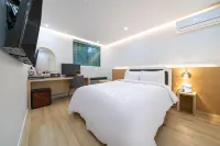 Chuncheon Brown Dot - 2 Sao