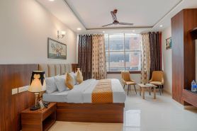 Hotel Devine