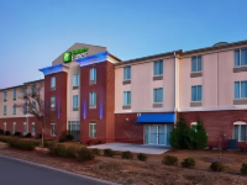 Holiday Inn Express & Suites BREMEN by IHG Ξενοδοχεία στην πόλη Haralson County