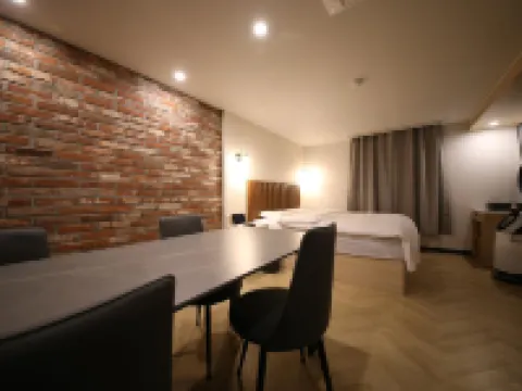 25 Hotel Hotels in Uiwang-si