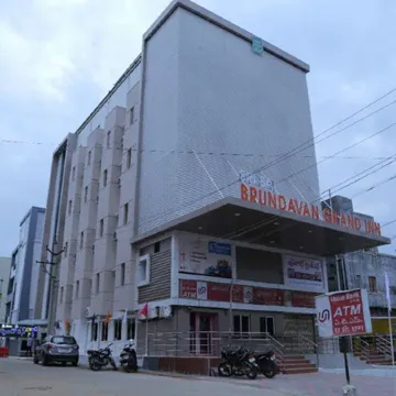 Sri Brundavan Grand Inn