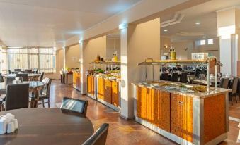 Green Gold Hotel