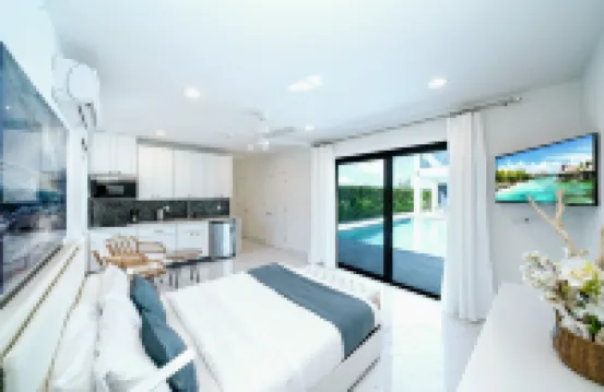 Sun Lux Villas