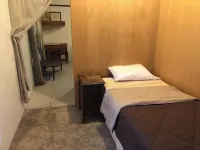 Horns Cabins - The Stargazer Cabin by the pasture Hotels in Bedford County