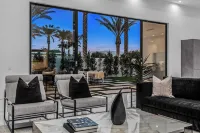 Exclusive Indio Villa Pool, Hot Tub, Putting Green Sleeps 18 Bravo #6