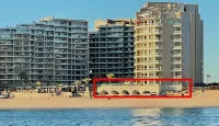 Diamante 108, Beach front 270 degree view The best Ground Floor at Las Palomas!!
