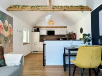 Kolibri - Design Maisonette with Switch & Streaming