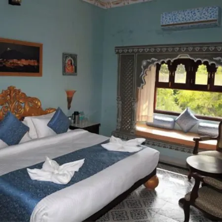 Hotel Janak Vilas Отели рядом с достопримечательностью «Гулаб Баг и Зоопарк»