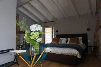 Decanter House - Wine Resort Alto Piemonte Hotels in Agrate Conturbia