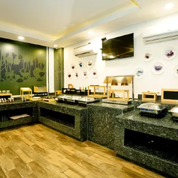 N3N Ganga Retreat by Stotrak Tapovan