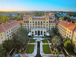 Palazzo Hotel