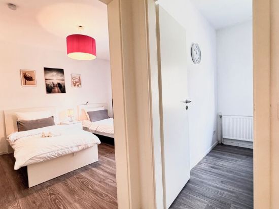 Centrally located near Essen main station and the University of Duisburg-Essen